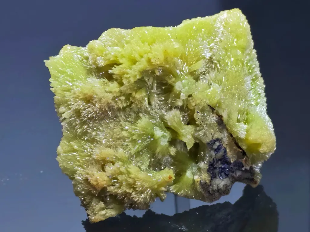 Pyromorphite from China, Guangxi, Guilin, Gongcheng Co., Daoping Mine image
