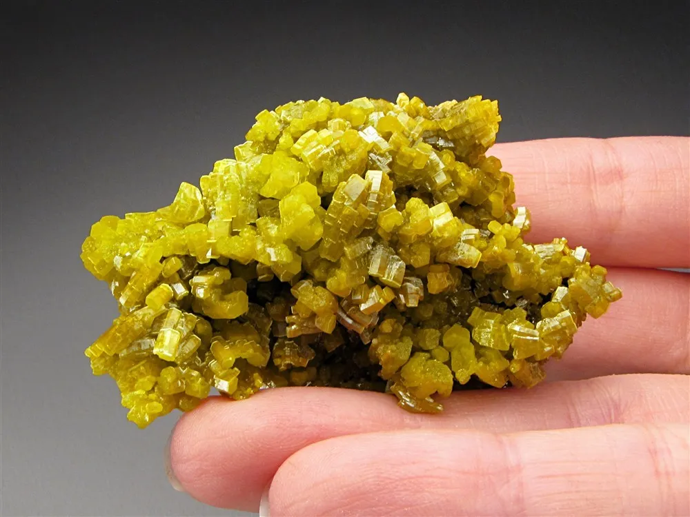 Pyromorphite from Chine, Guangxi, Guilin, Gongcheng Co, Mine Daoping - image 3