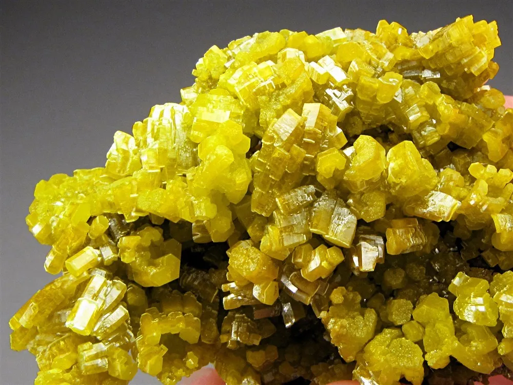 Pyromorphite from Chine, Guangxi, Guilin, Gongcheng Co, Mine Daoping - image 2