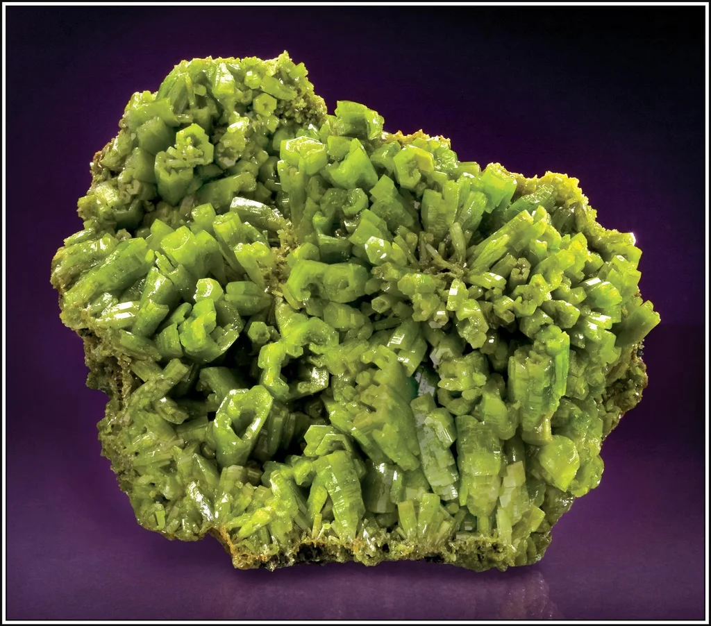Pyromorphite from Daoping Mine, Gongcheng Co., Guilin, Guangxi, China image