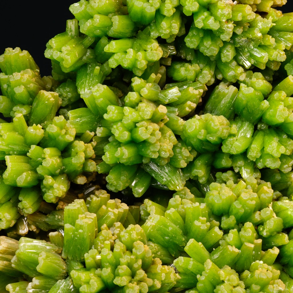 Pyromorphite from Daoping Mine, Gongcheng Co., Guilin, Guangxi, China - image 2