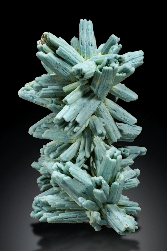 Pyromorphite from Laohuan Mine, Gongcheng Co., Guilin, Guangxi, China - image 1