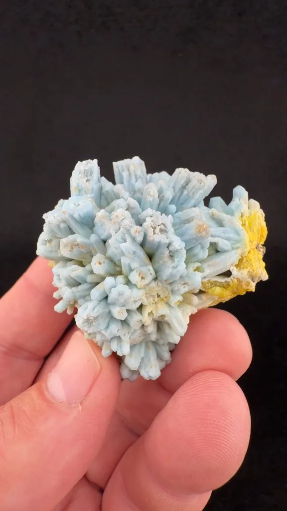Pyromorphite from Laohuan Mine, Gongcheng Co., Guilin, Guangxi, China - image 2