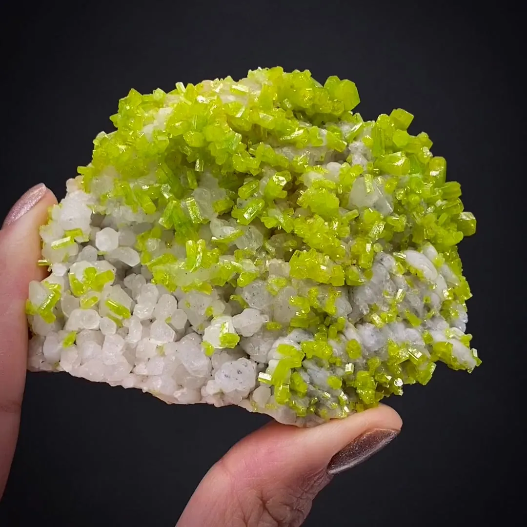 Pyromorphite (gem xls) on Quartz - image 2