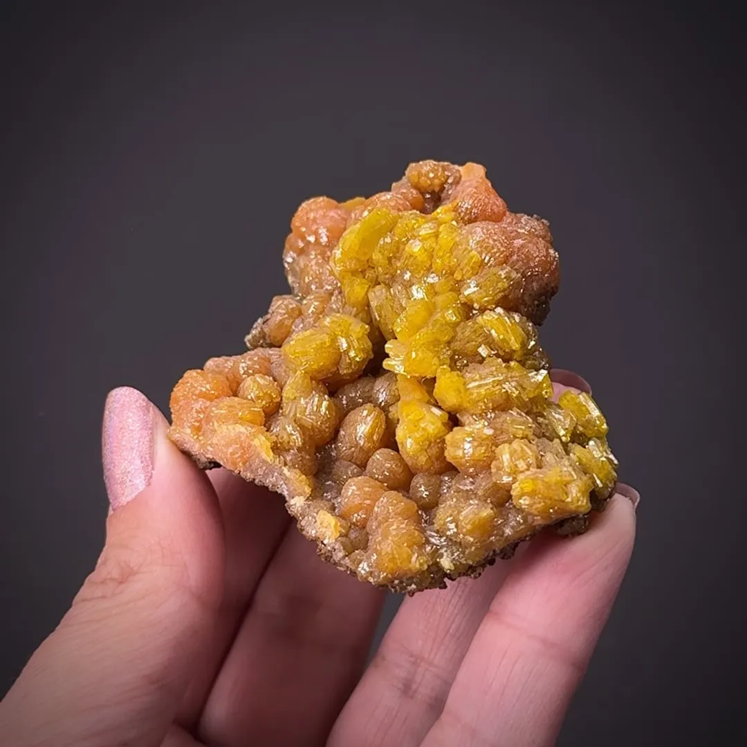 Pyromorphite on Arsenian Pyromorphite - image 1