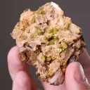 Pyromorphite on Baryte - image 2
