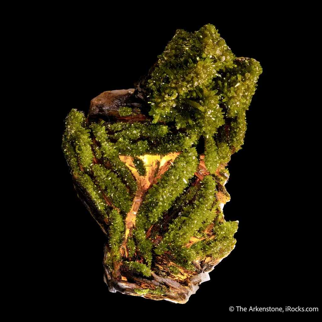 Pyromorphite on Baryte - image 5