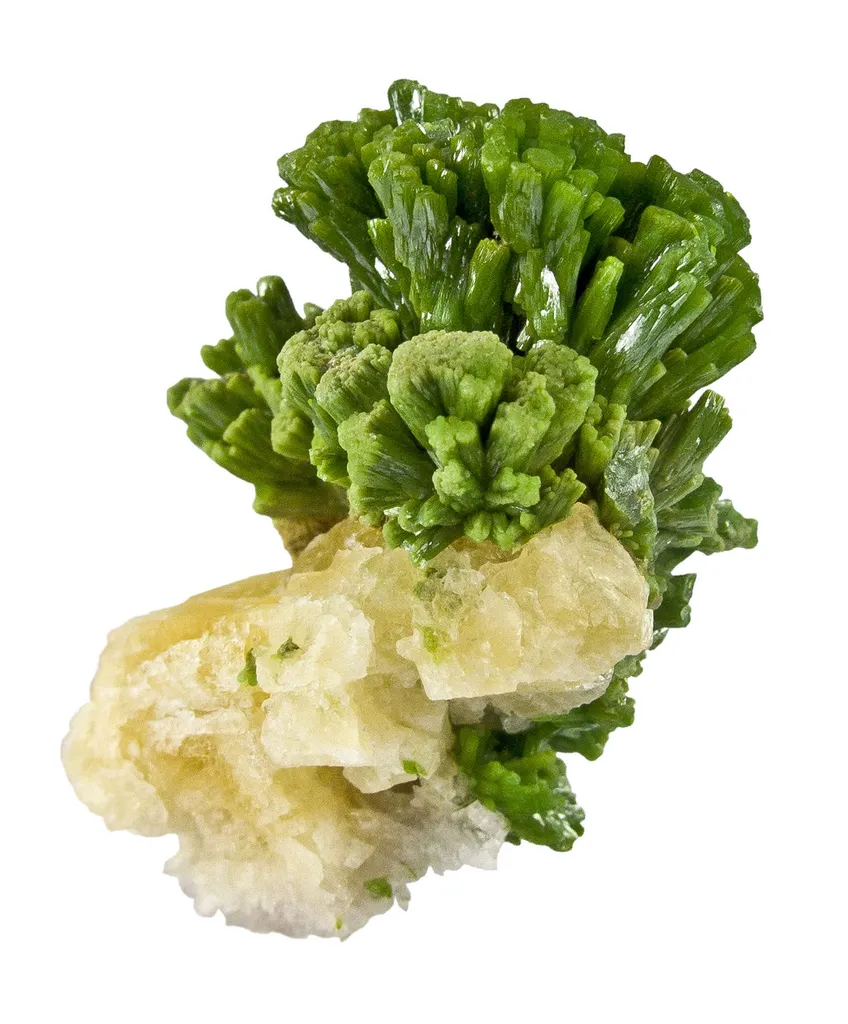 Pyromorphite on Baryte - image 6