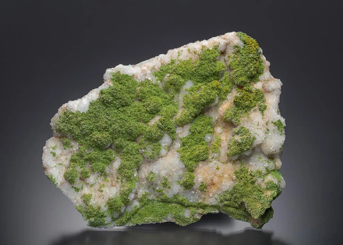 Pyromorphite on Quartz - image 1