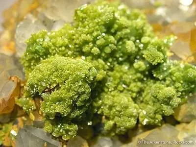 Pyromorphite on Quartz - image 3