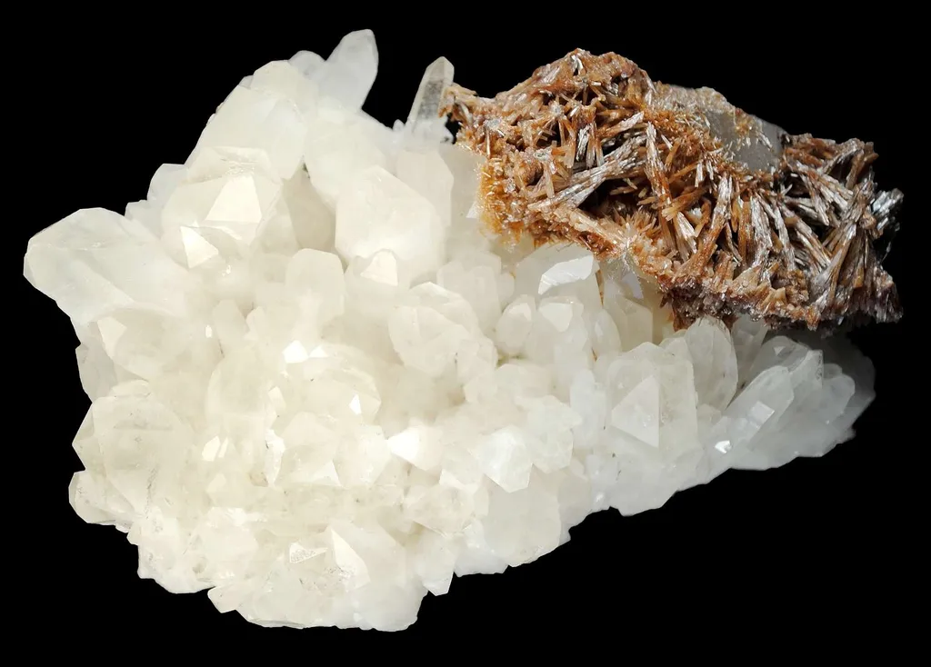 Pyromorphite on Quartz image