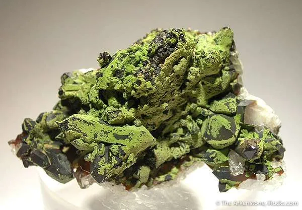 Pyromorphite on Quartz image