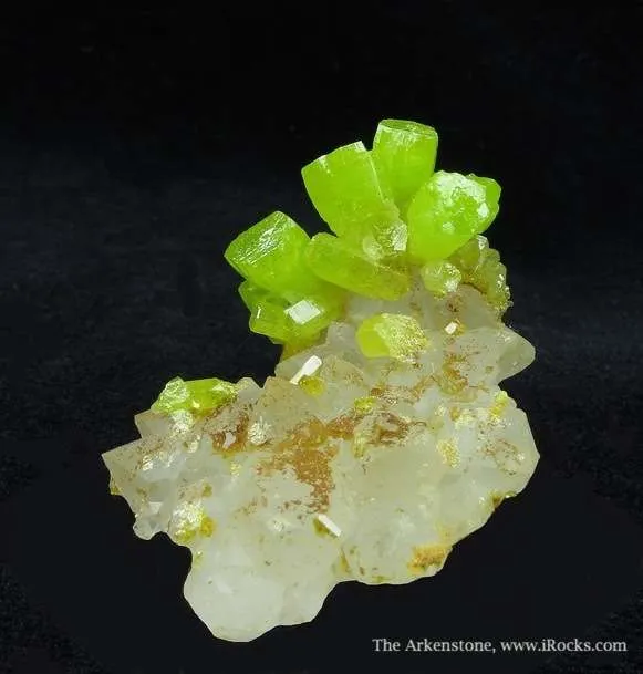 Pyromorphite on Quartz image