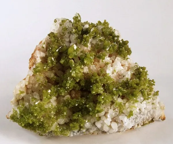 Pyromorphite, Quartz image