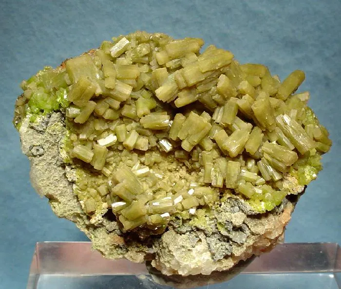 Pyromorphite, Quartz image