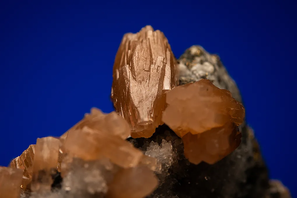 Pyromorphite with Chalcopyrite on Quartz - image 2
