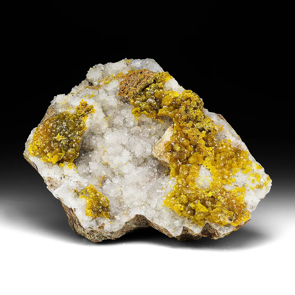Pyromorphite with Quartz image