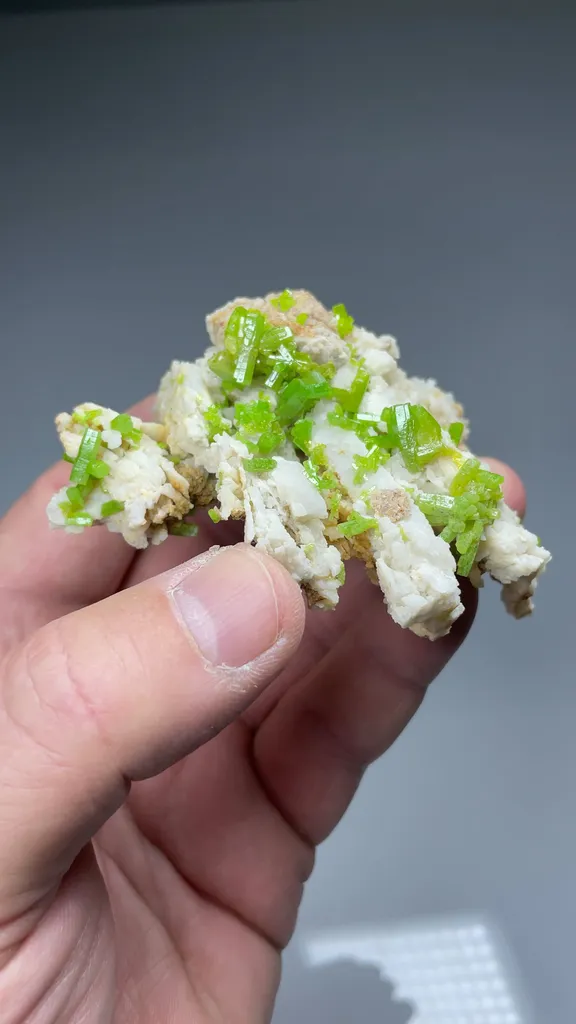 Pyromorphite with Quartz - image 2