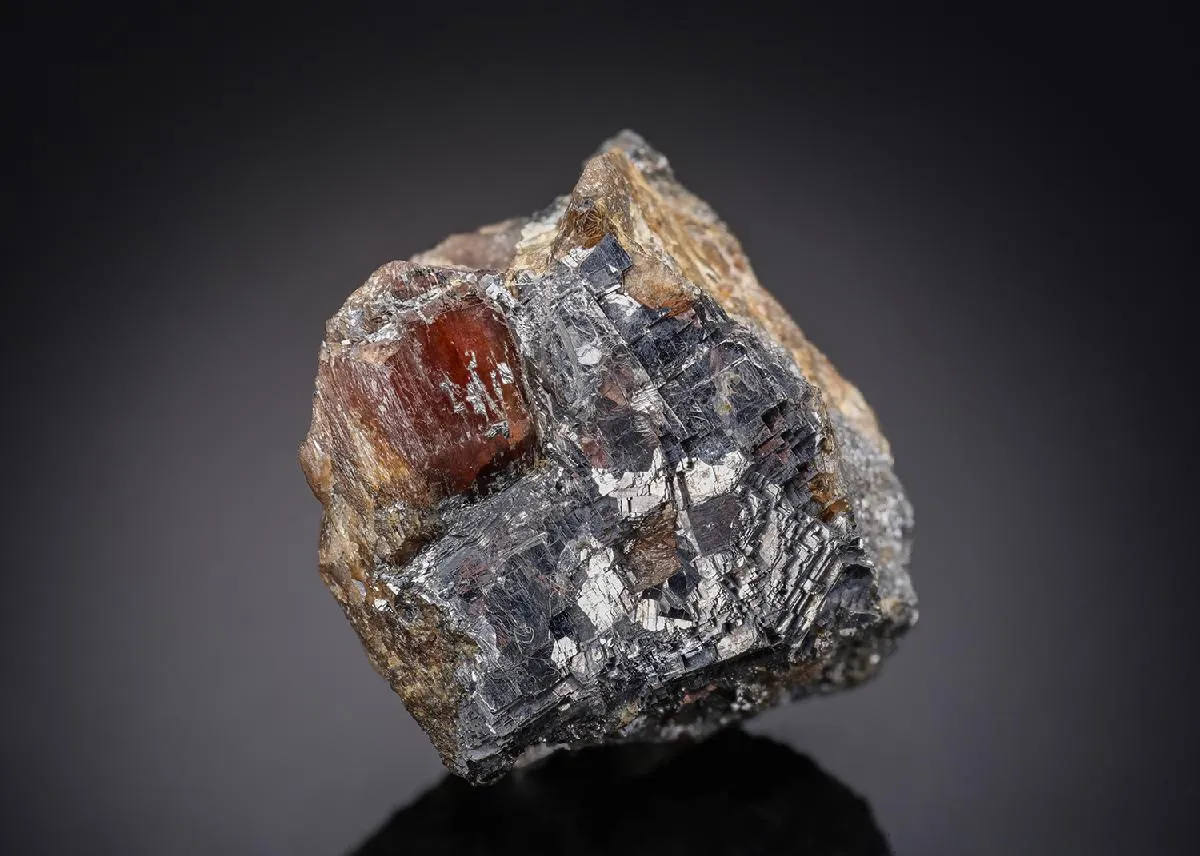 Pyrosmalite-(Mn) - image 1