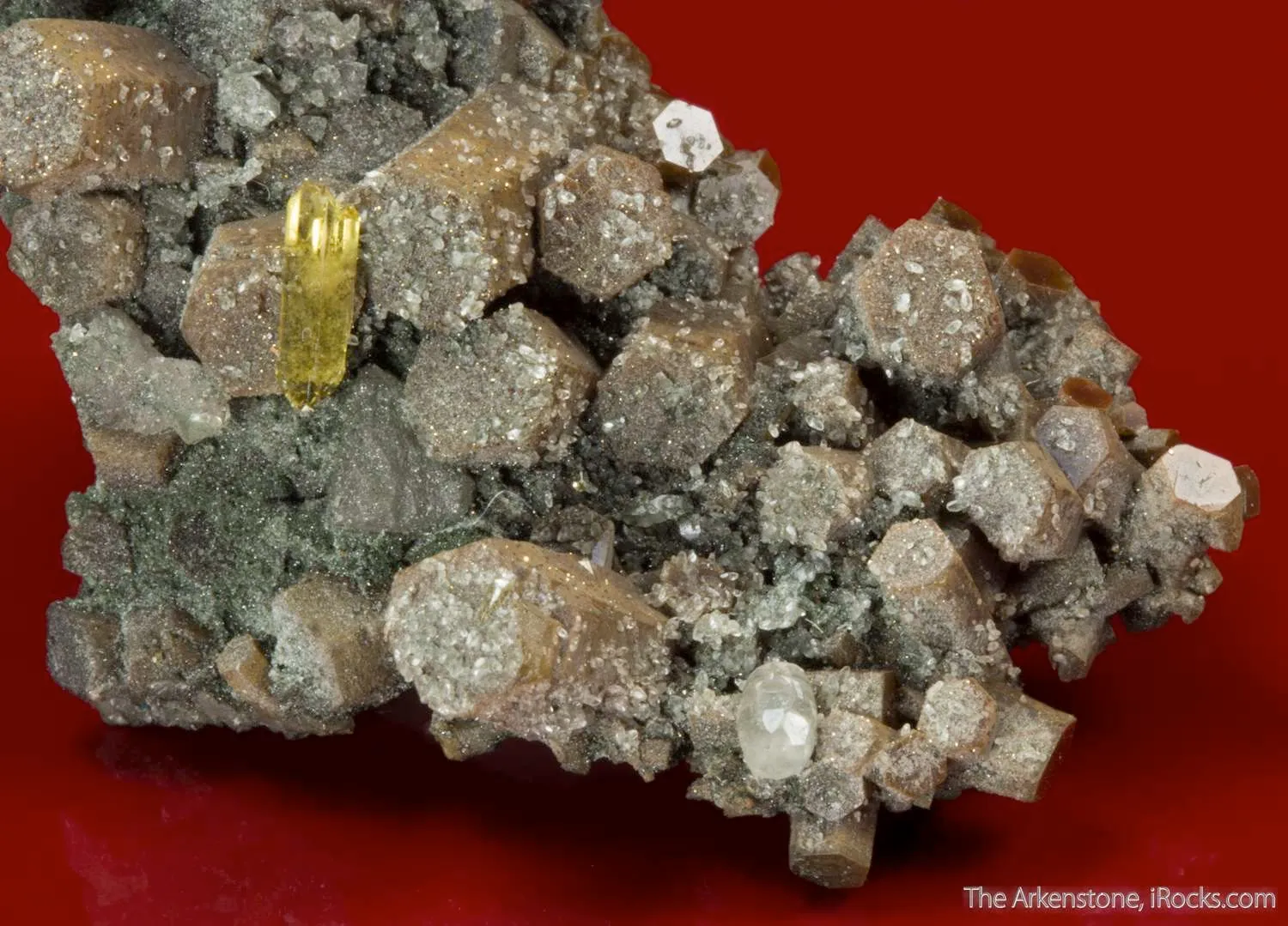 Pyrosmalite-(Mn) with Barite - image 8