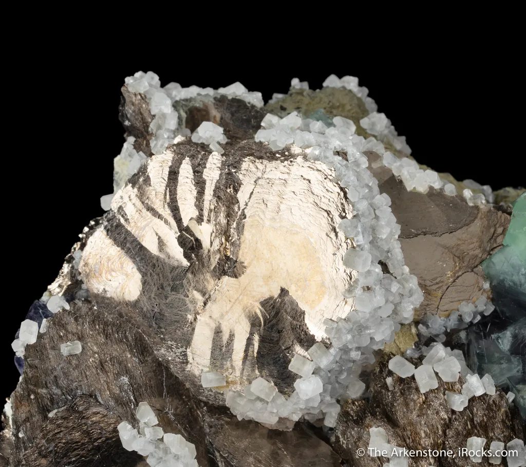 Pyrrhotite and Fluorite with Calcite - image 3