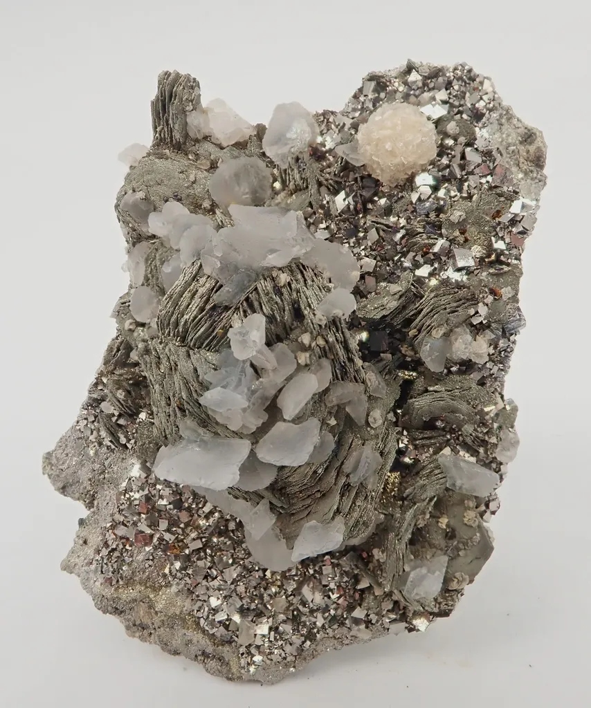 Pyrrhotite, Calcite and Pyrite image