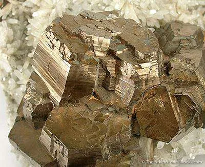 Pyrrhotite on Quartz - image 4