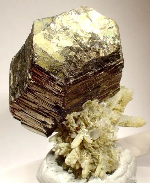 Pyrrhotite, Quartz image