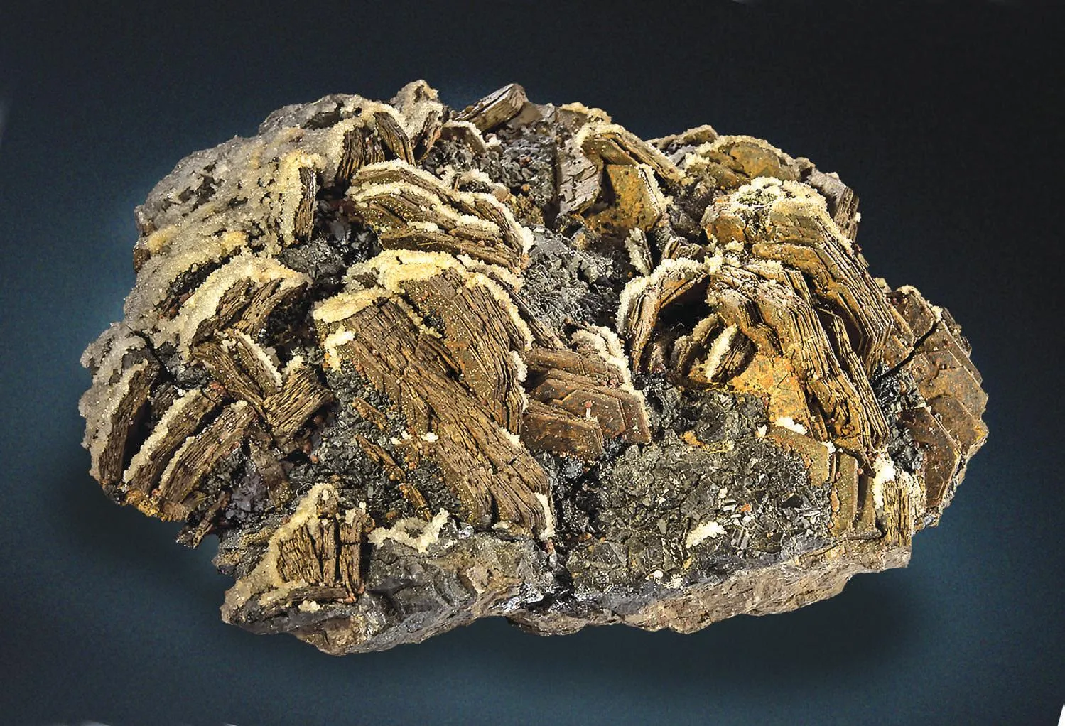 Pyrothiet Pyrrhotite, Quartz, Sphalerite