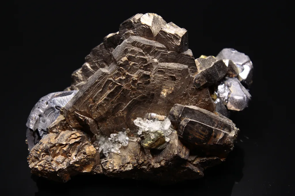 Pyrrhotite, with galena and chalcopyrite image