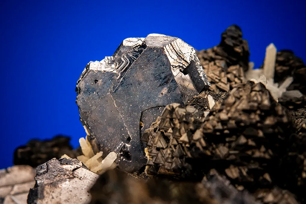 Pyrrhotite with Galena and Sphalerite - image 4