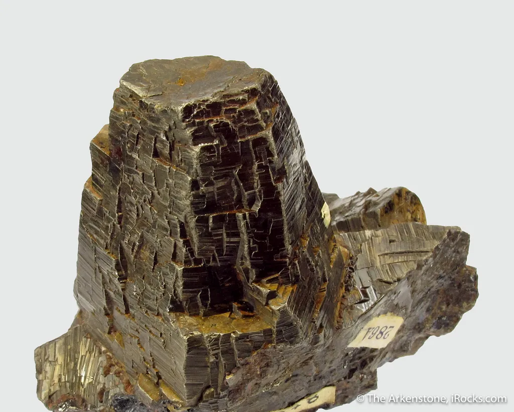 Pyrrhotite with Magnetite and Siderite - image 4
