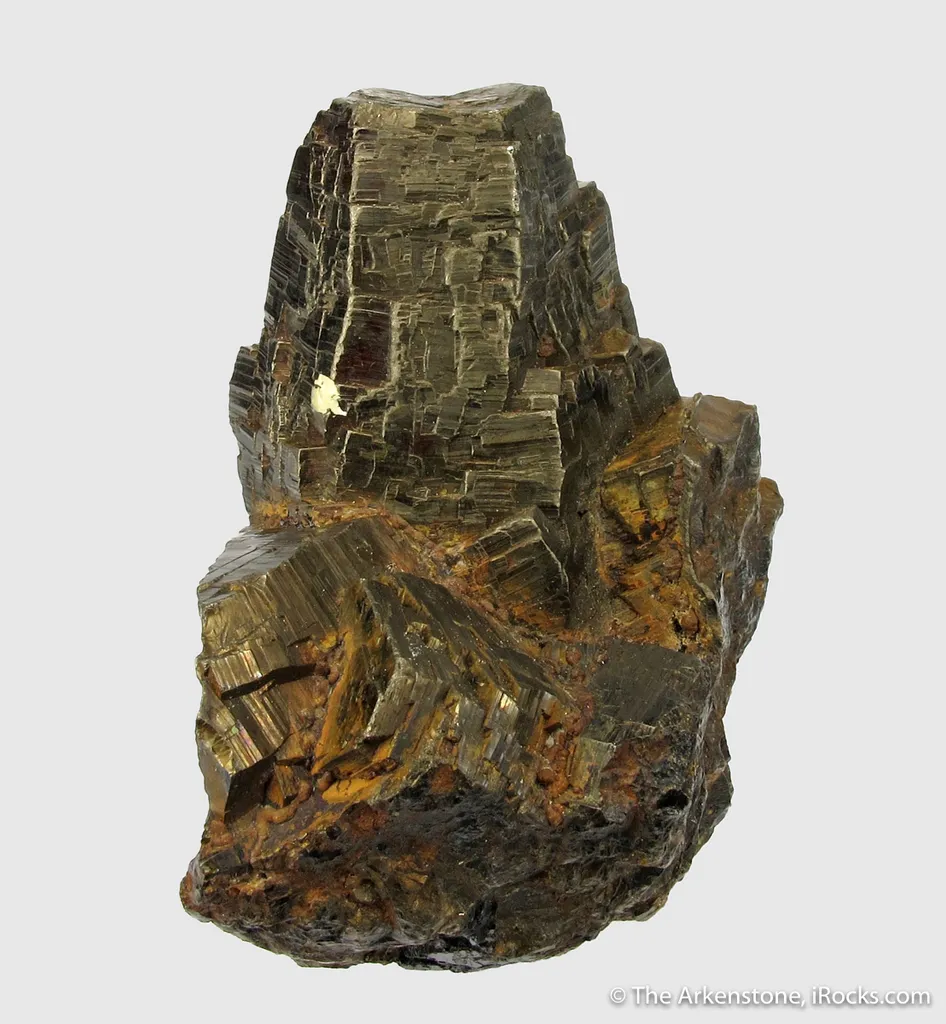 Pyrrhotite with Magnetite and Siderite - image 3