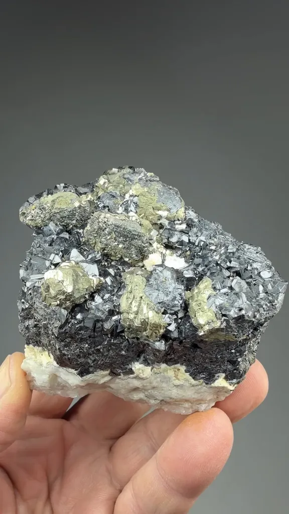 Pyrrhotite with Pyrite, Sphalerite - image 2