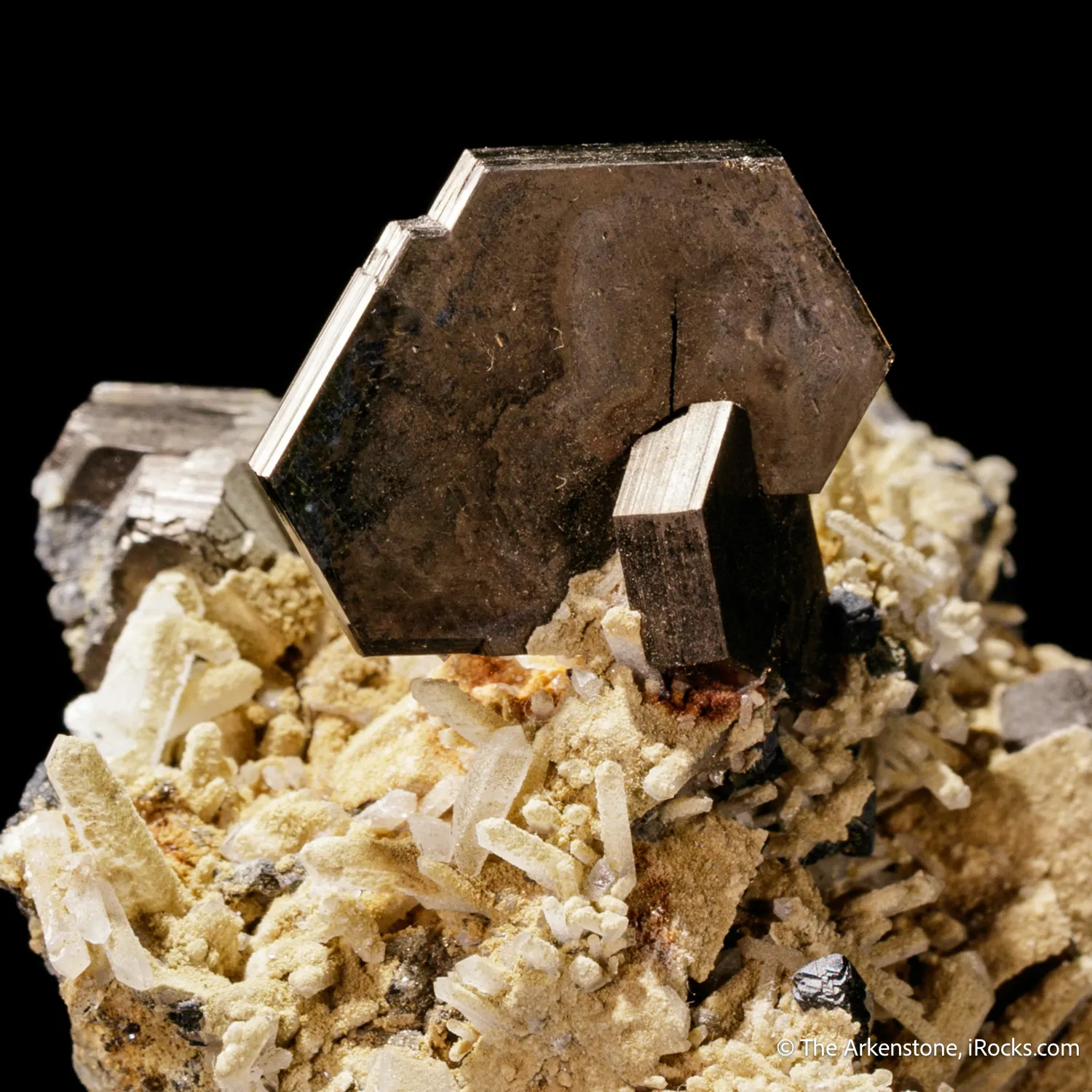 Pyrrhotite with Quartz - image 7