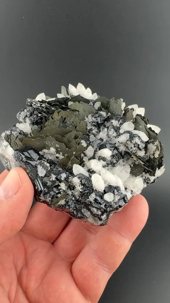Pyrrhotite with Quartz, Sphalerite image