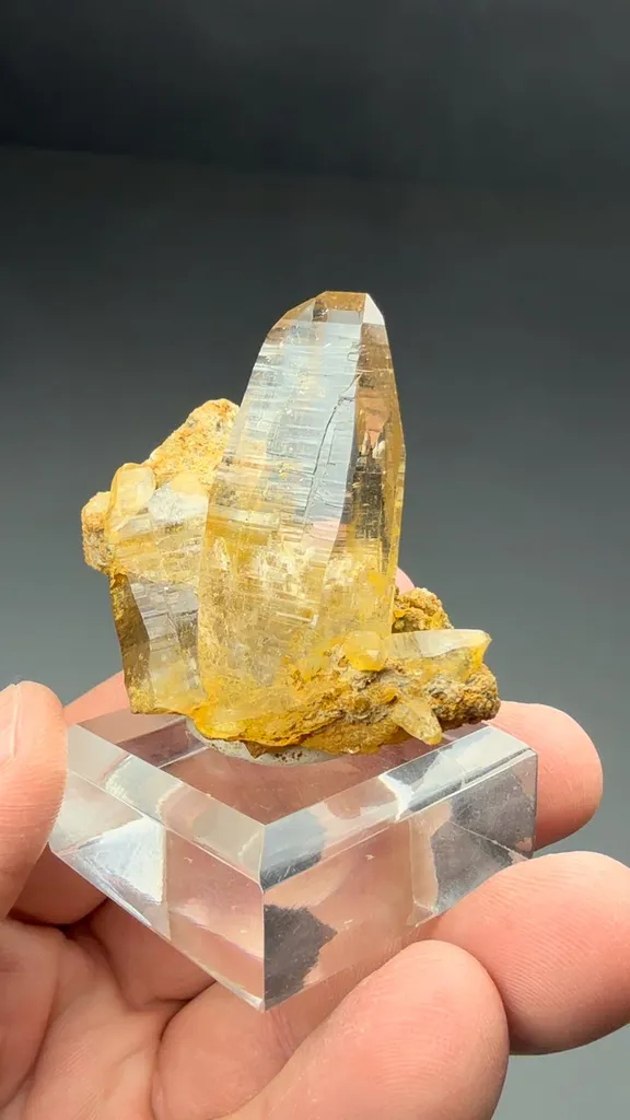 Quartz - image 2