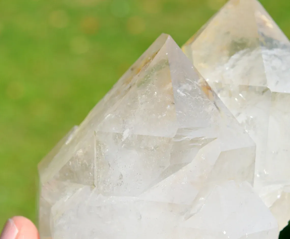 Quartz 1120 grams - Oumjrane mining area, Alnif Cercle, Drâa-Tafilalet Region, Morocco - image 6
