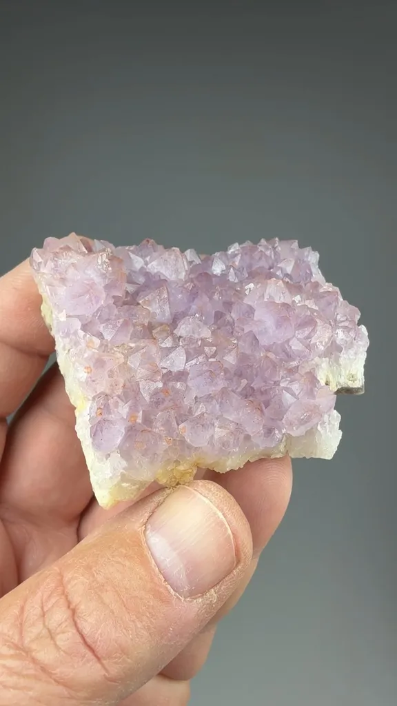 Quartz - image 2