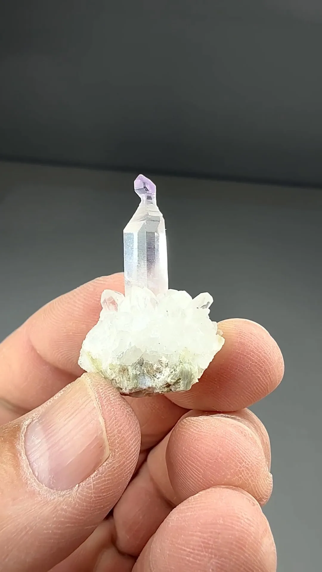 Quartz (1750) - image 2