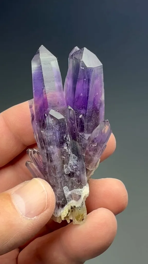 Quartz - image 2