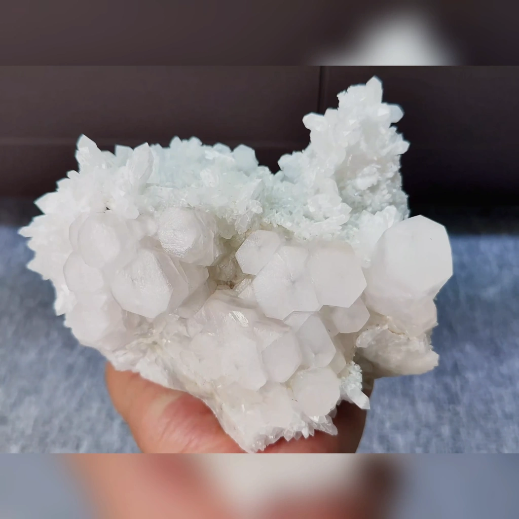 Quartz - image 3