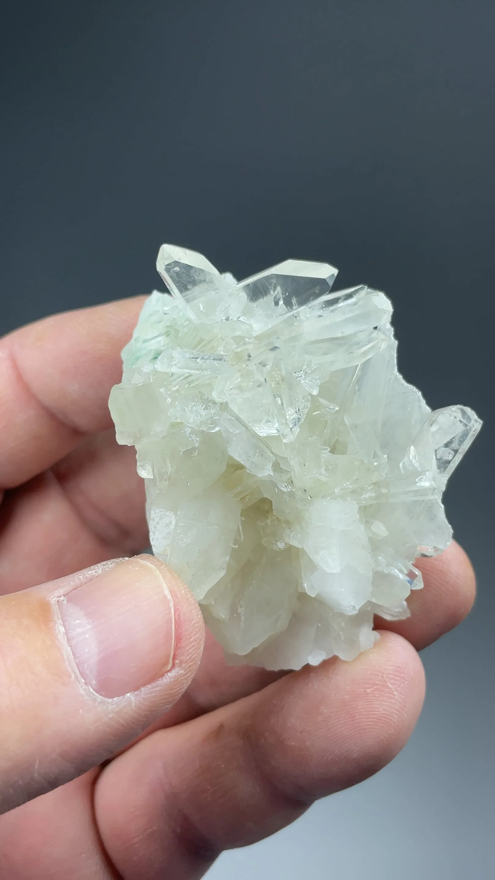Quartz - image 2