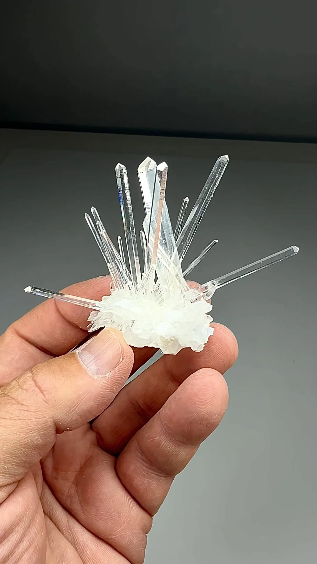 Quartz (2176) - image 2