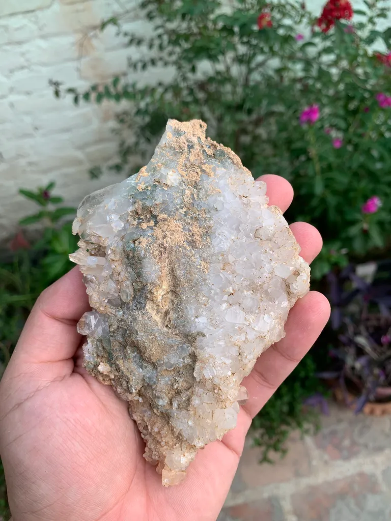 Quartz - image 2
