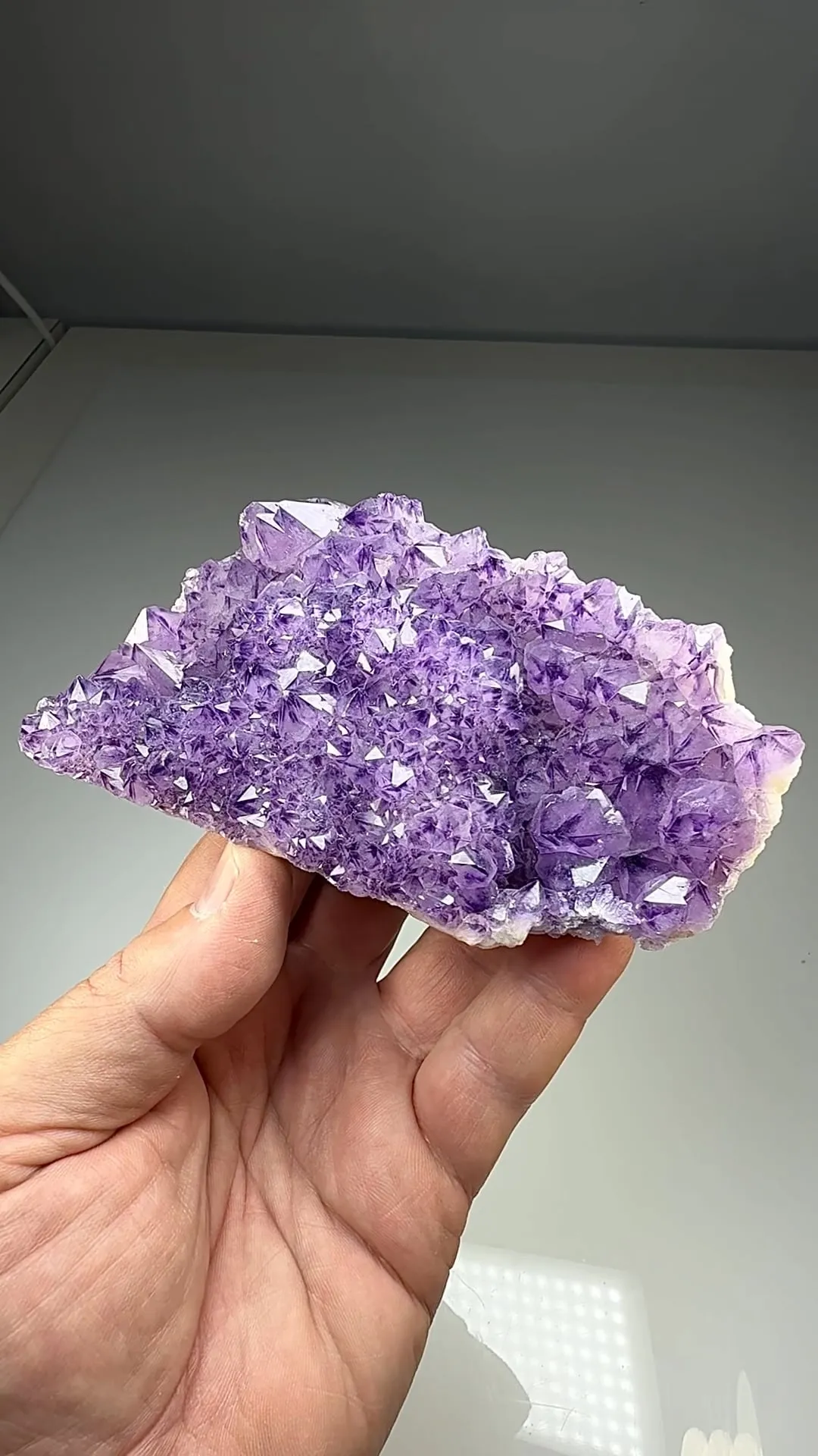 Quartz (2205) - image 2