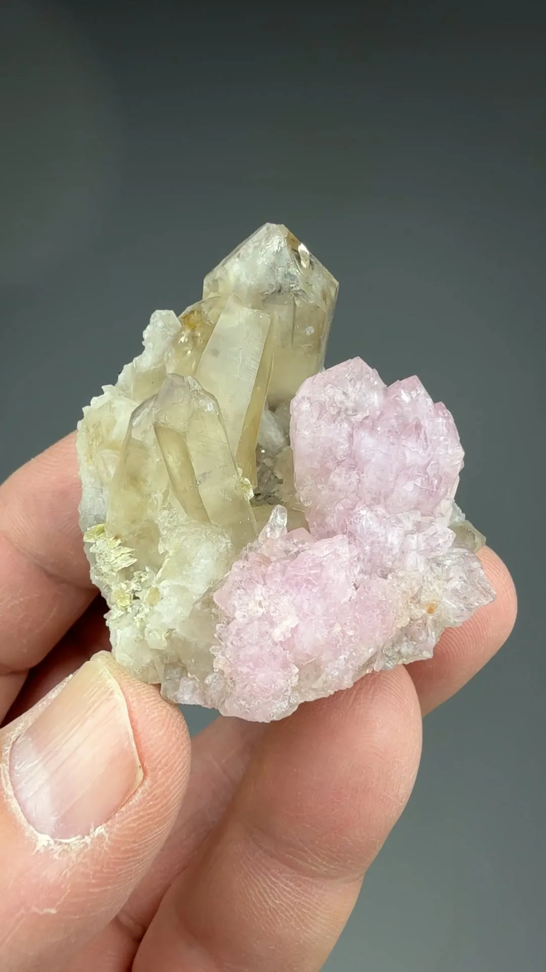 Quartz - image 2
