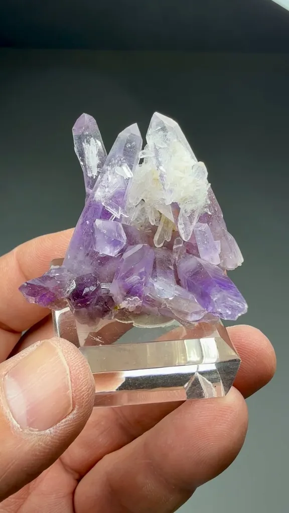 Quartz - image 2