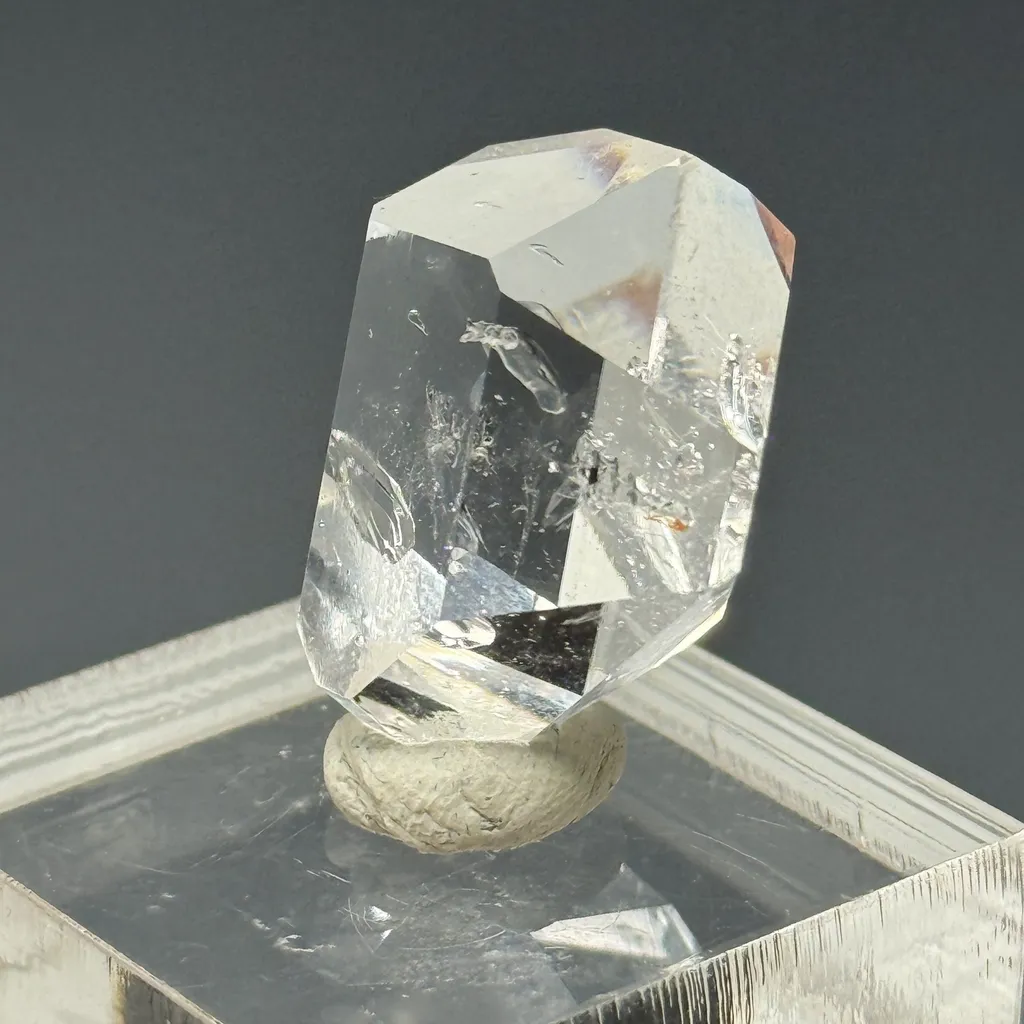 Quartz - image 3