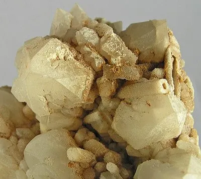 Quartz - image 2